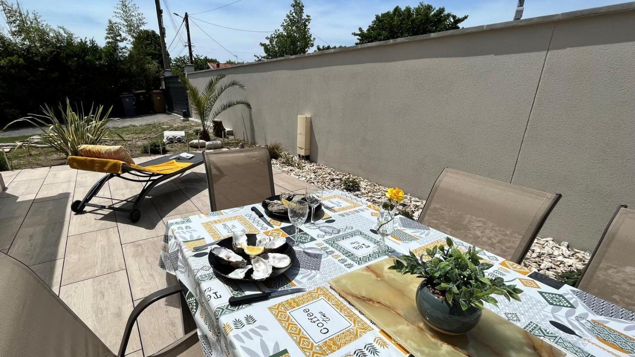 グジャン・メストラ Maison Terrasse Jardin Sans Vis-A-Vis Parking Animaux Acceptesヴィラ エクステリア 写真